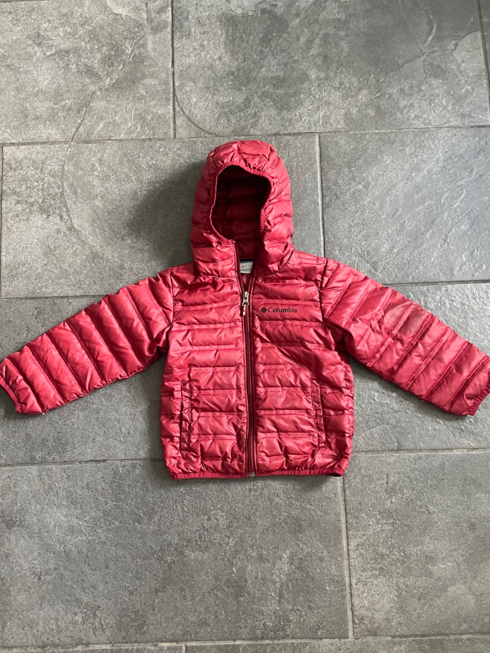 Columbia Kids Hooded Puffer Jacket in Red - Size XXS (4/5)